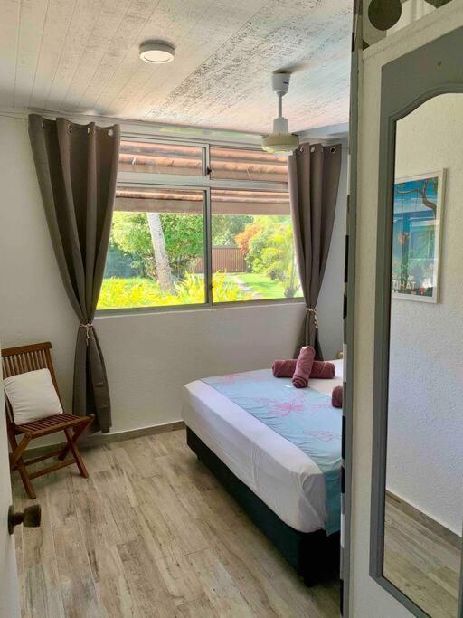 Villa Hoama Lodge Moorea Teavaro Buitenkant foto