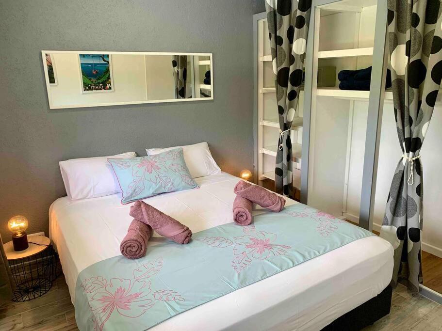Villa Hoama Lodge Moorea Teavaro Buitenkant foto