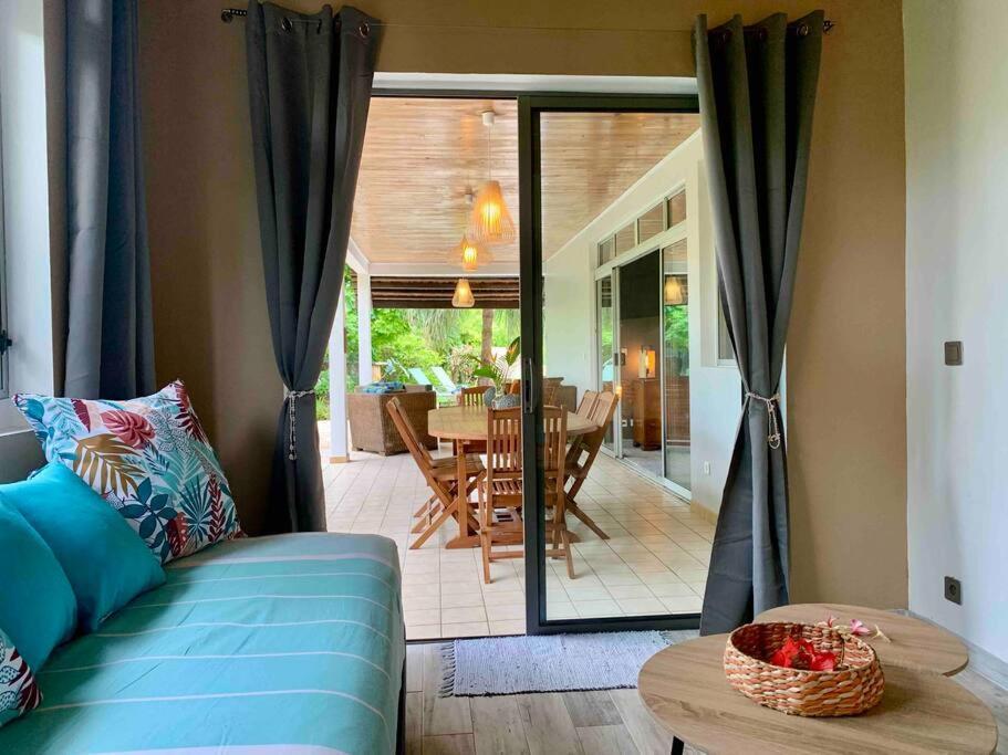 Villa Hoama Lodge Moorea Teavaro Buitenkant foto